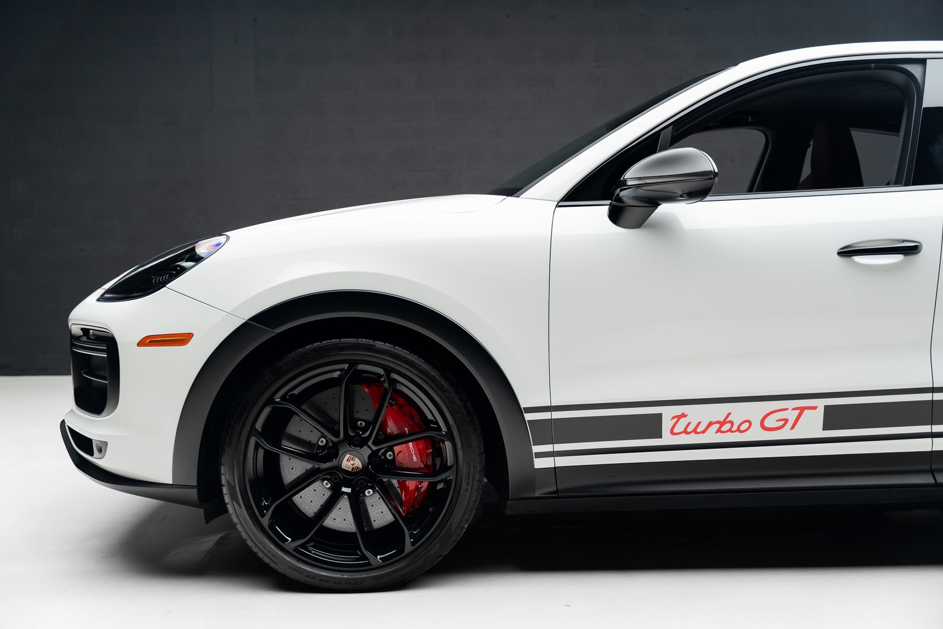 Used 2022 Porsche Cayenne Turbo GT AWD/4WD image 19