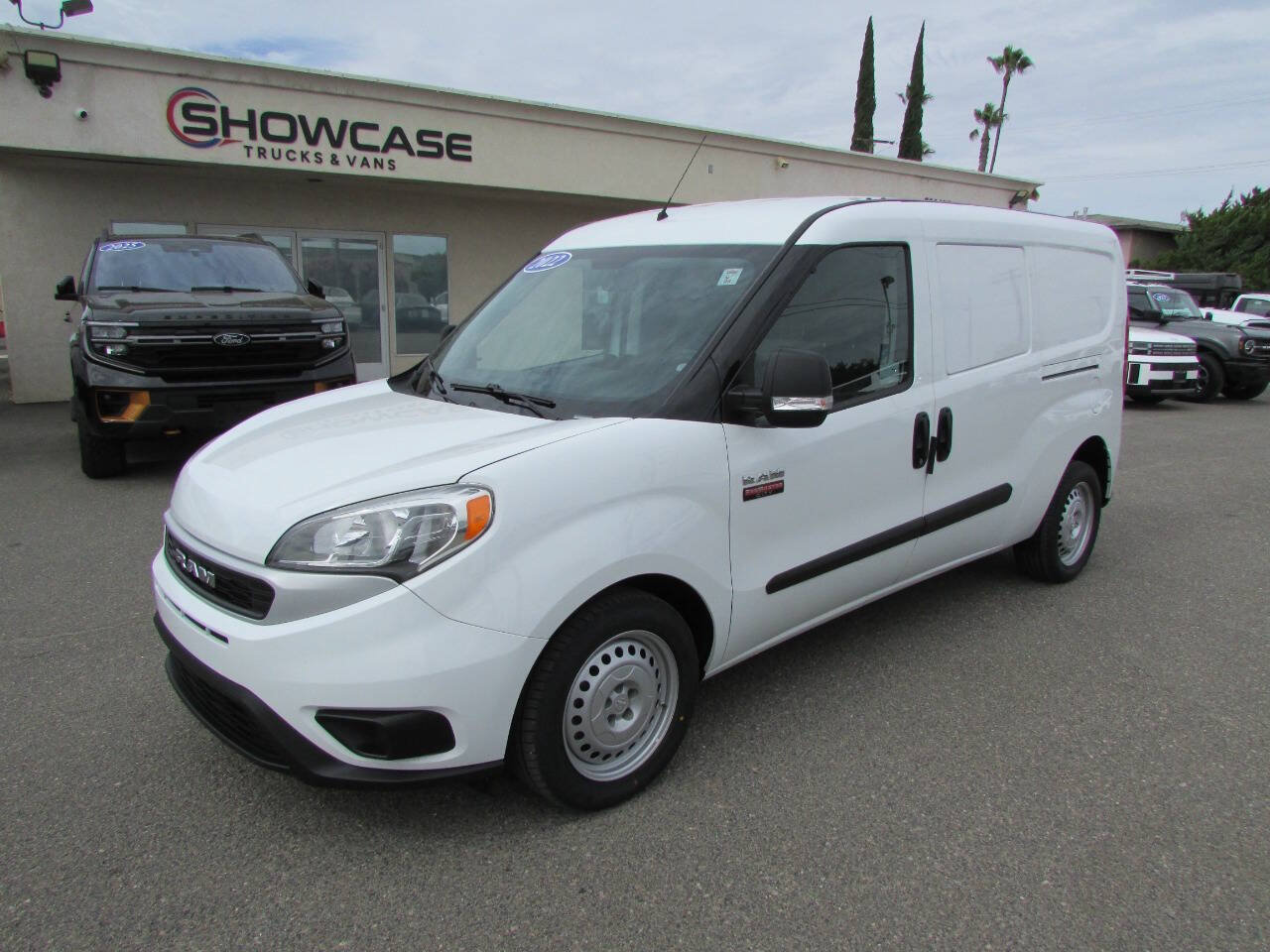 Used 2022 RAM ProMaster City Tradesman FWD image 4