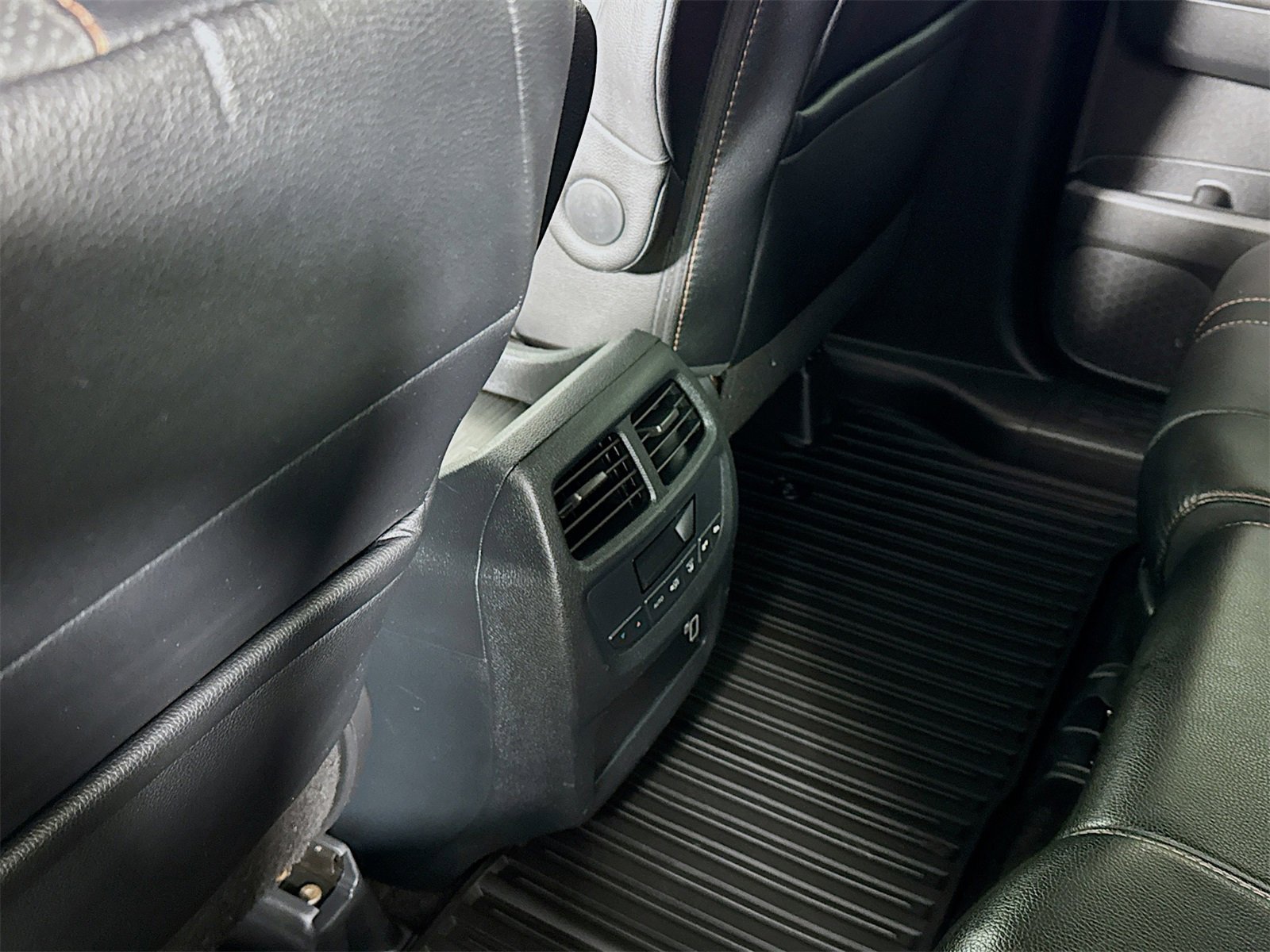 Used 2022 Honda Pilot TrailSport image 23