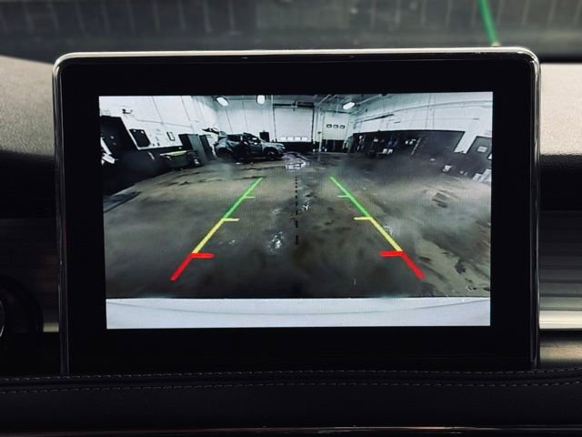 Used 2022 Lincoln Corsair AWD w/ Equipment Group 101A image 38