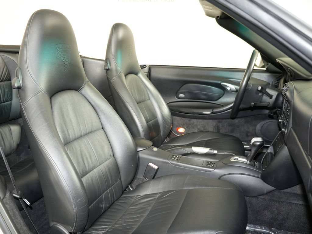Used 2000 Porsche 911 Carrera RWD image 38