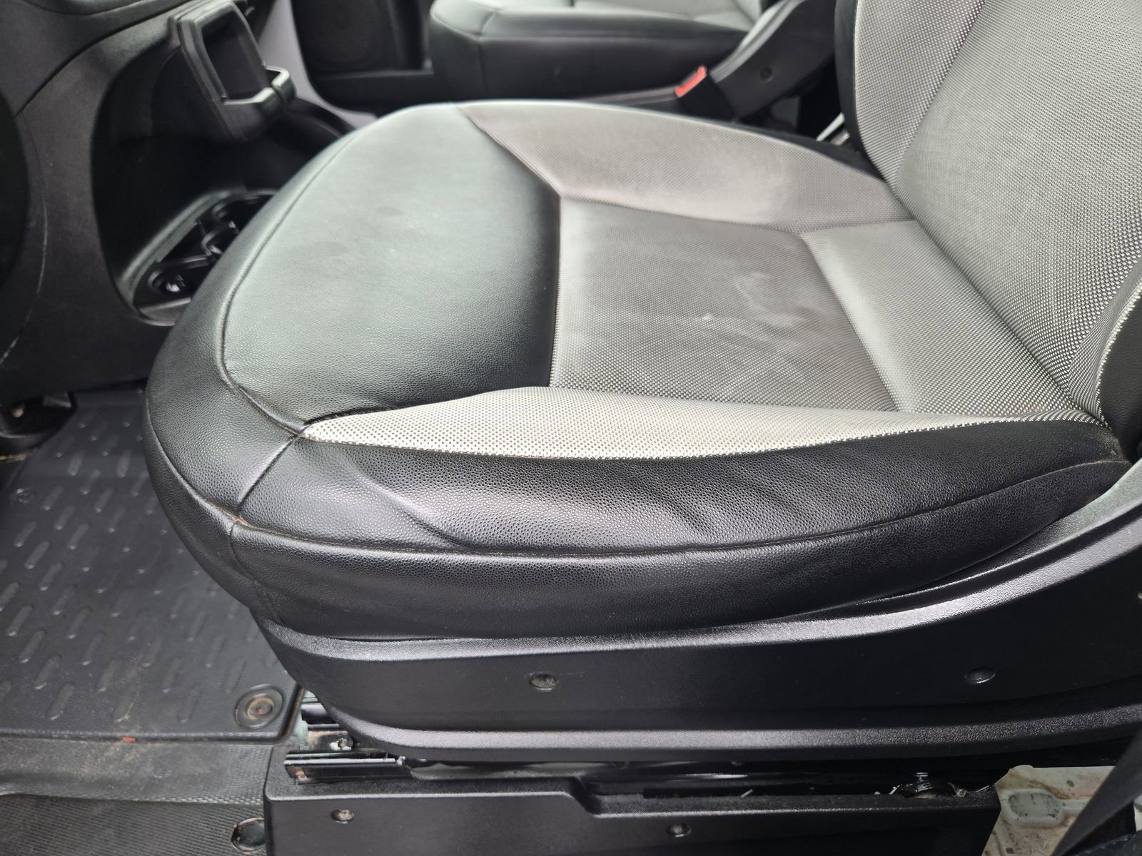 Used 2023 RAM ProMaster 2500 FWD image 21