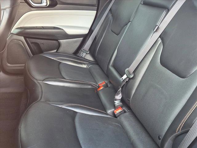 Used 2022 Jeep Compass Limited image 18