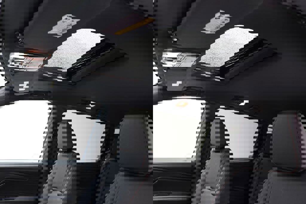 Used 2025 Honda Odyssey Sport-L image 17