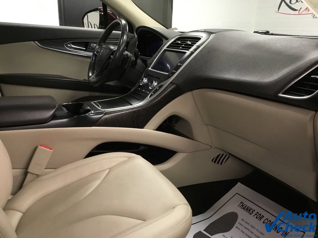 Used 2020 Lincoln Nautilus Reserve AWD/4WD image 34