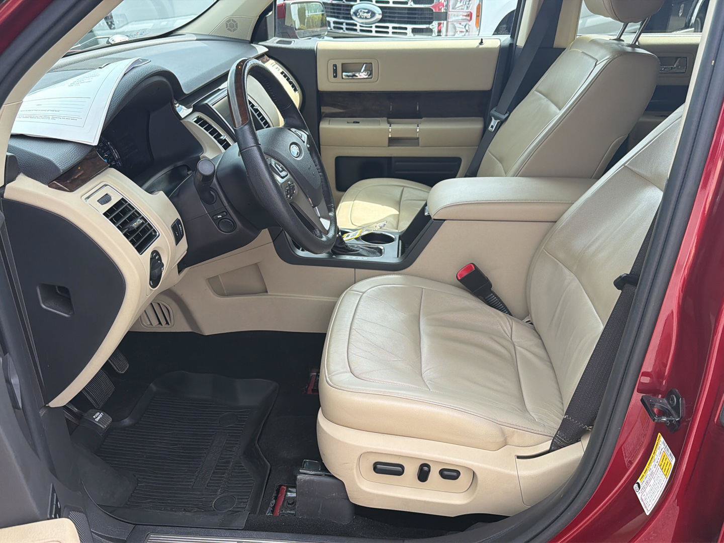 Used 2019 Ford Flex Limited w/ Equipment Group 301A FWD image 10