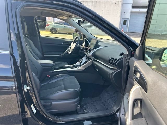 Used 2024 Mitsubishi Eclipse Cross AWD image 11