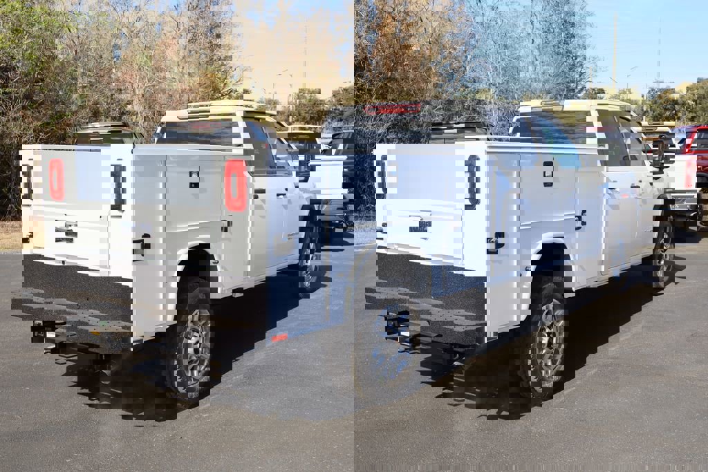 New 2026 GMC Sierra 2500 Pro w/ Convenience Package image 4