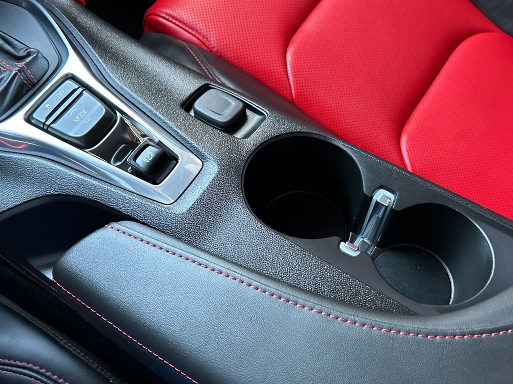 Used 2021 Chevrolet Camaro SS RWD image 13