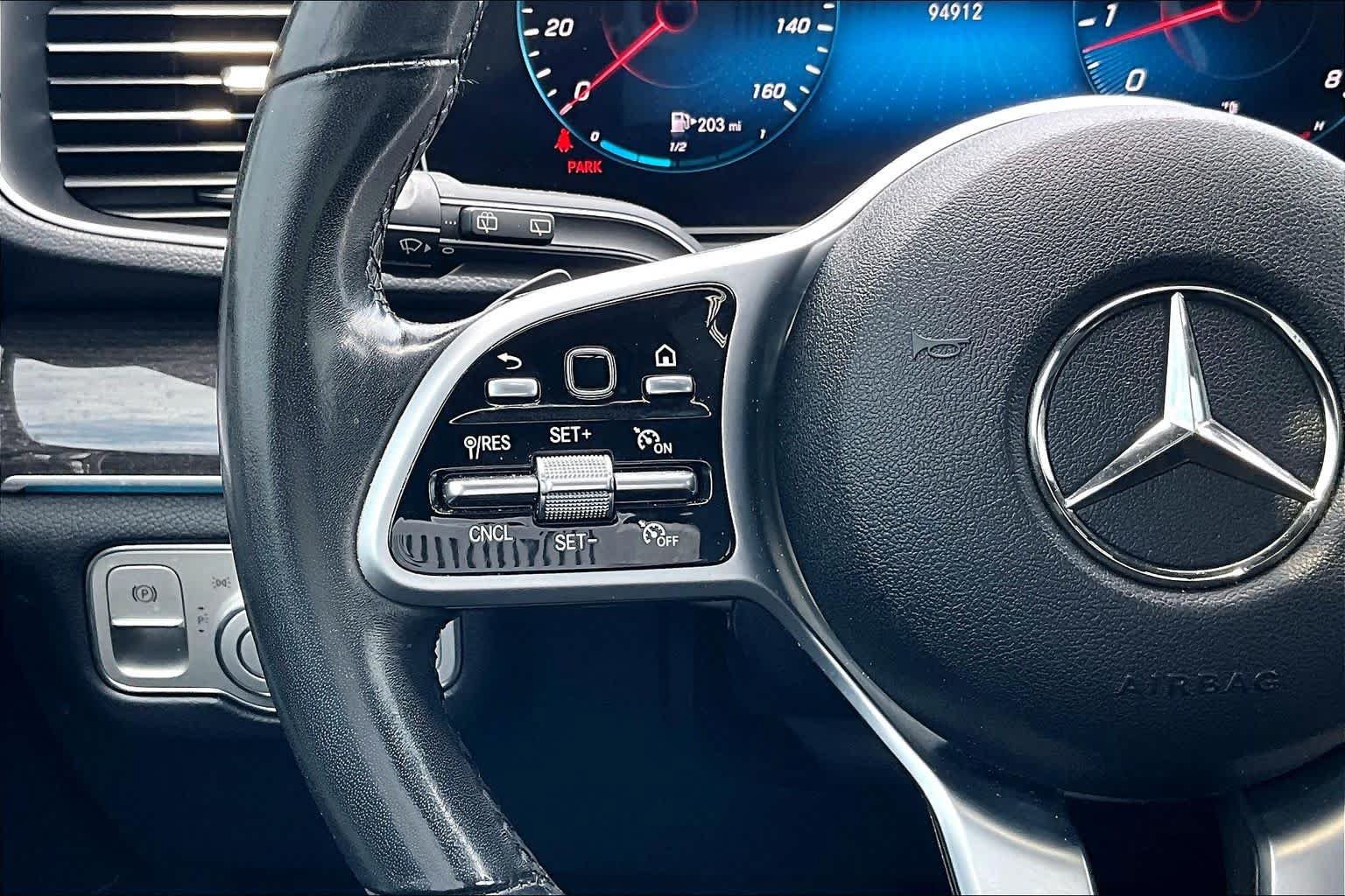 Used 2020 Mercedes-Benz GLE 350 4MATIC image 24
