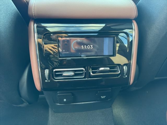 New 2026 Lincoln Aviator Reserve AWD/4WD image 16