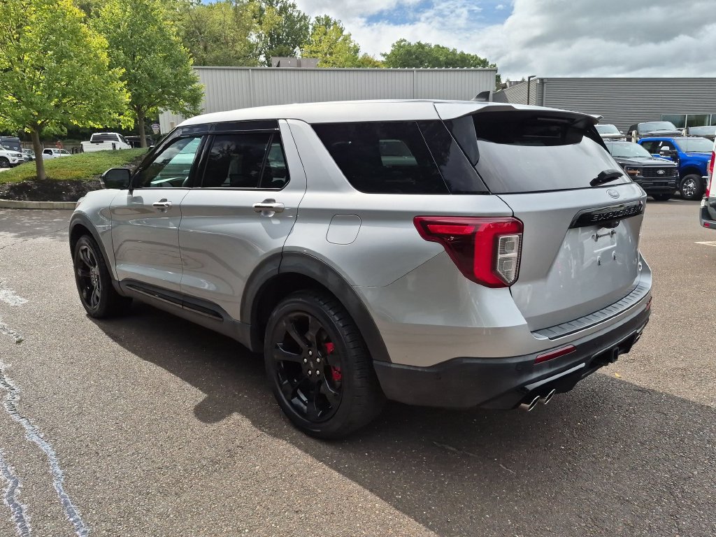 Certified 2022 Ford Explorer ST w/ Equipment Group 401A AWD/4WD image 7