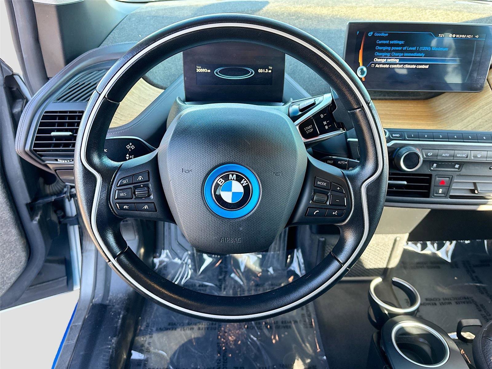 Used 2015 BMW i3 RWD image 11