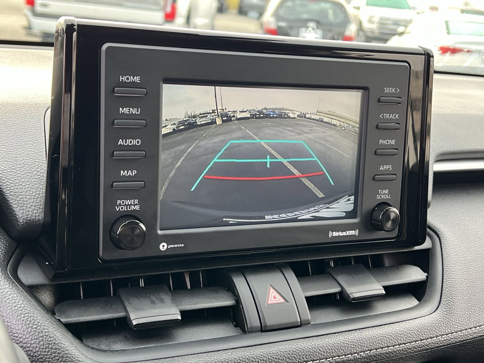 Used 2021 Toyota RAV4 XLE image 19