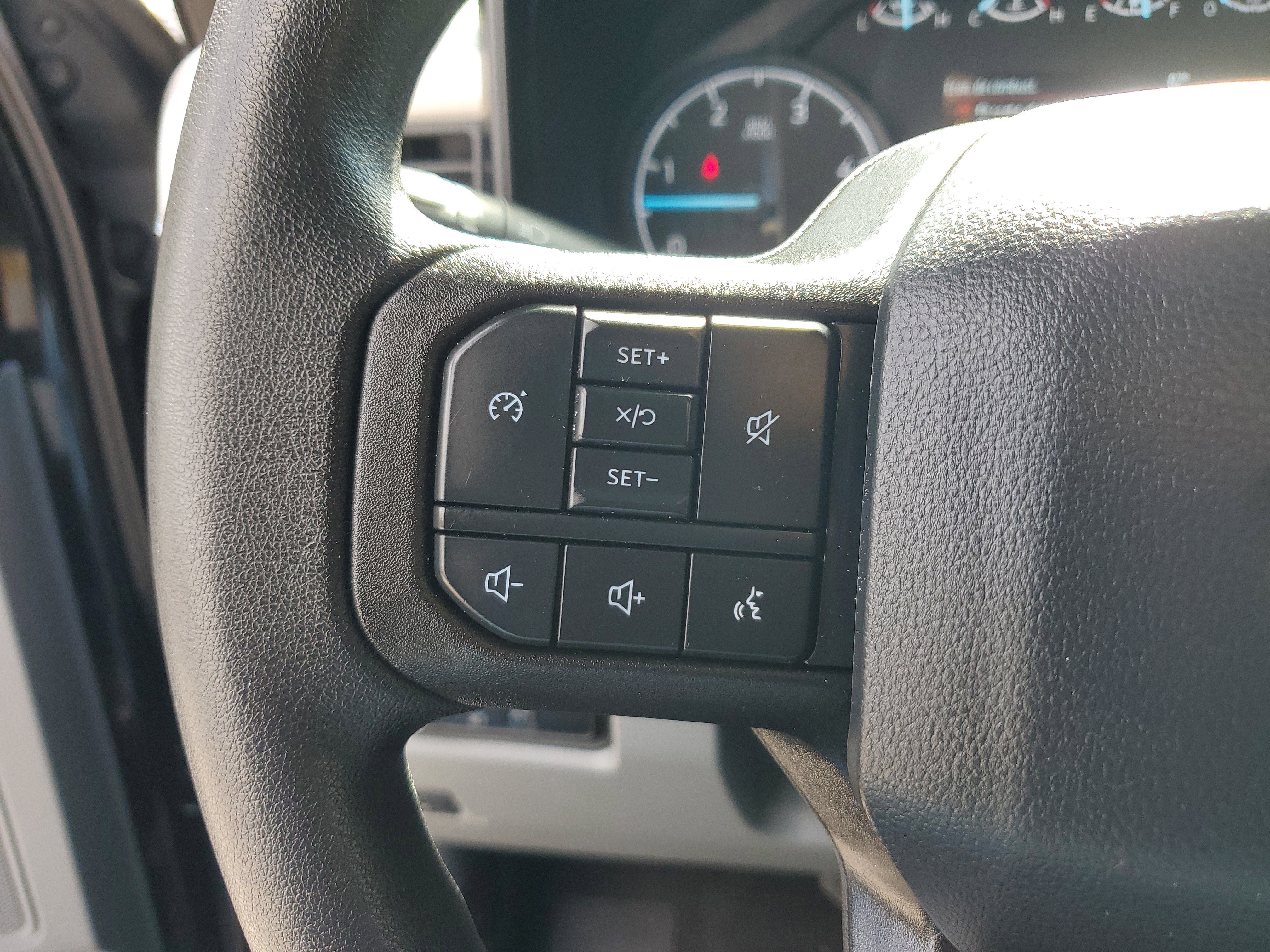 Used 2024 Ford F350 XLT w/ 360-Degree Camera Package image 20