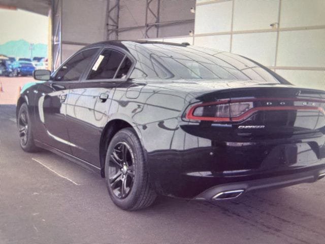 Used 2019 Dodge Charger SXT image 9