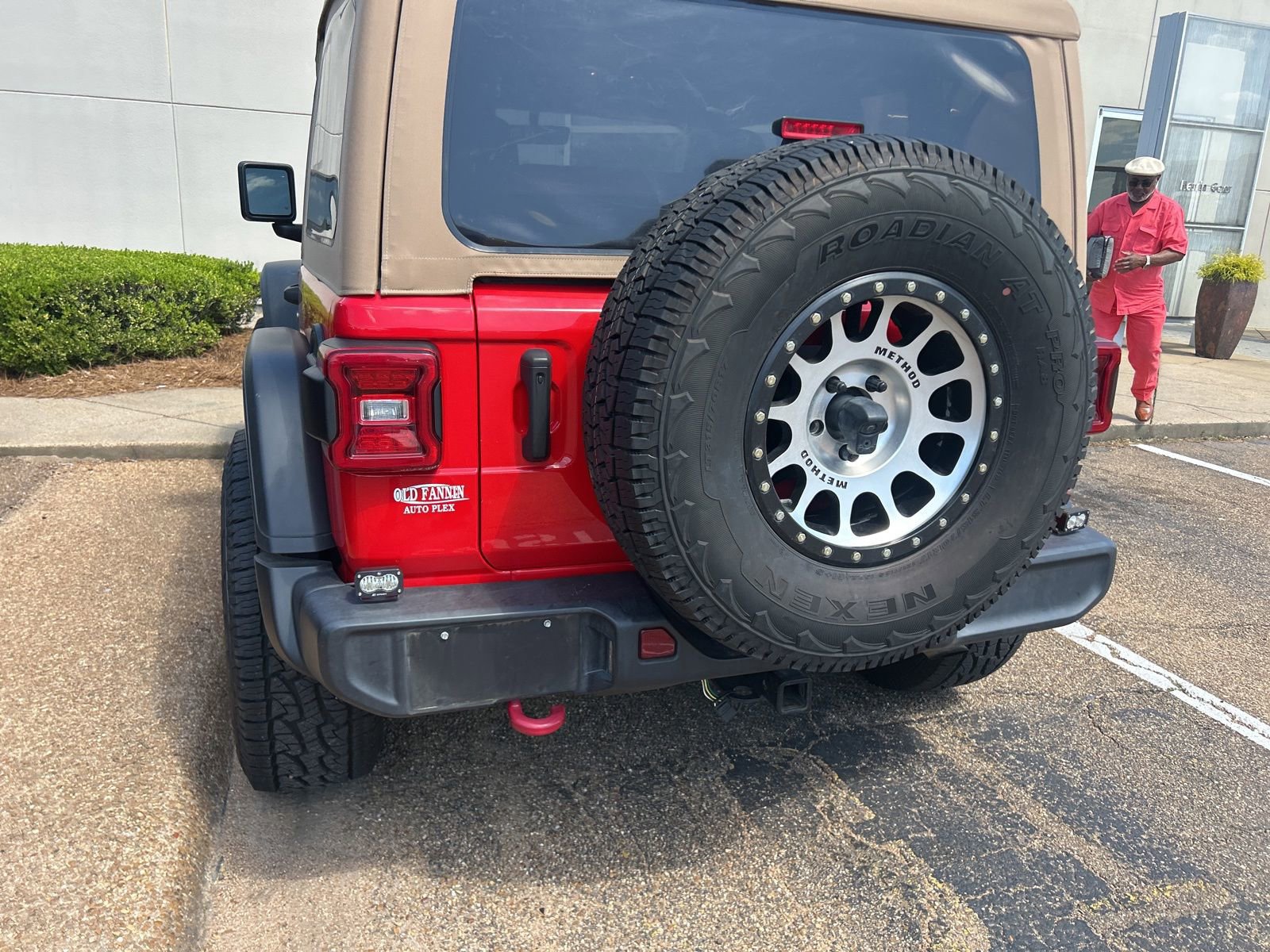 Used 2021 Jeep Wrangler Rubicon AWD/4WD image 12