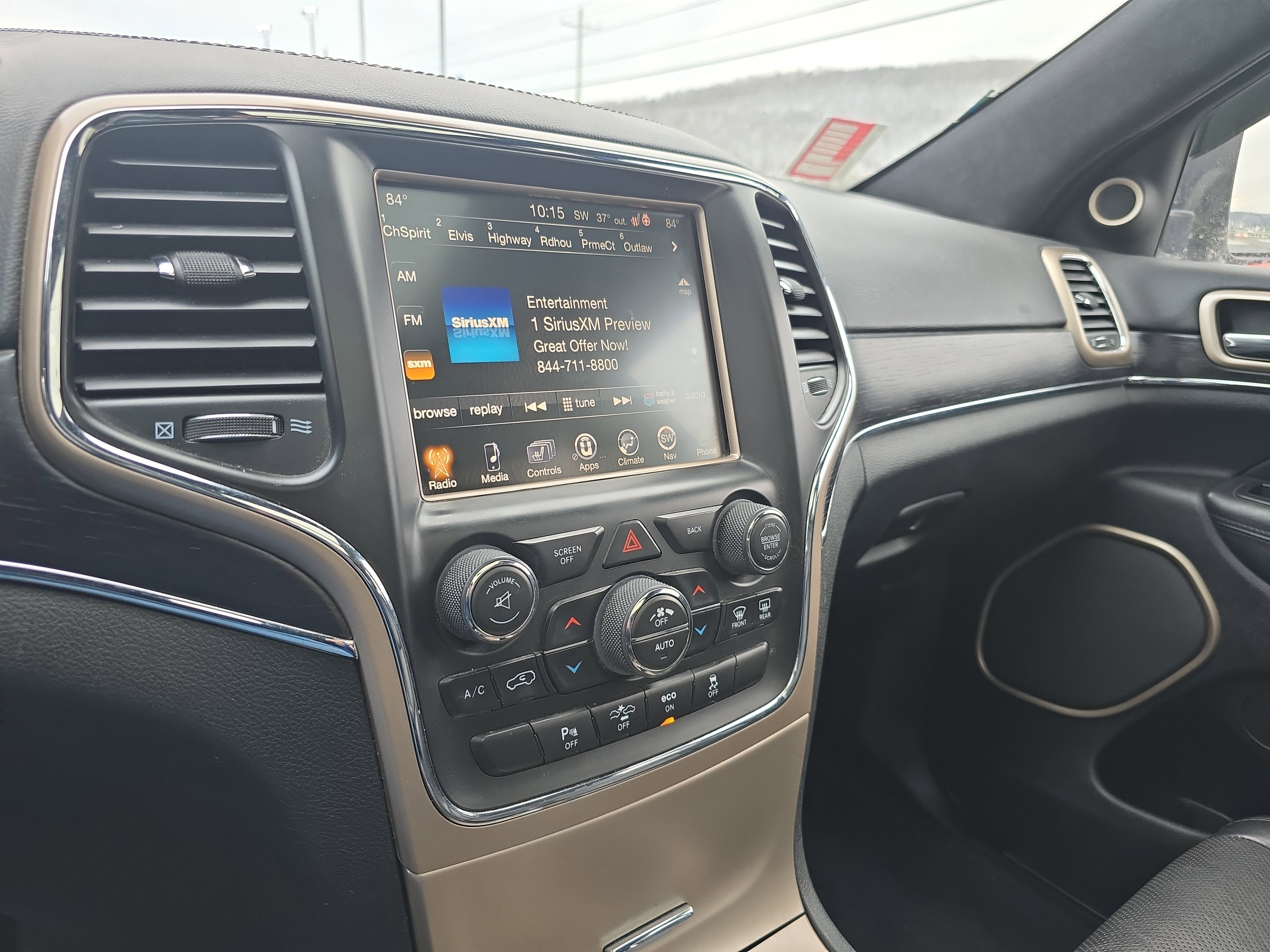 Used 2014 Jeep Grand Cherokee Summit image 25