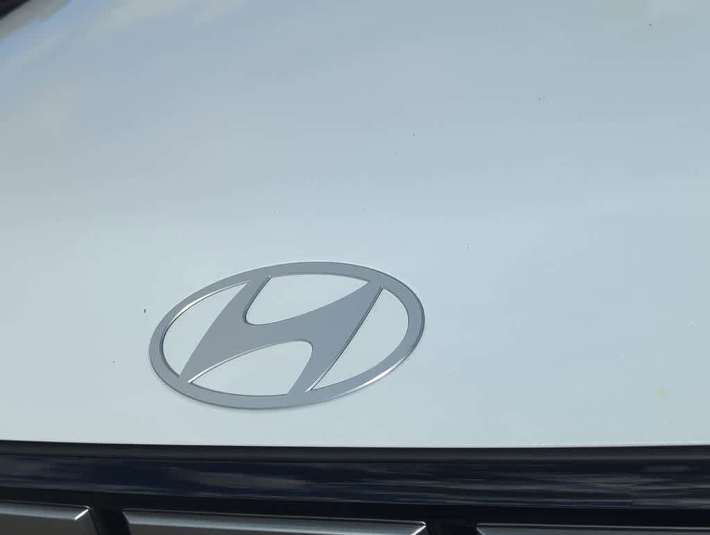 New 2026 Hyundai Santa Fe SE FWD image 12