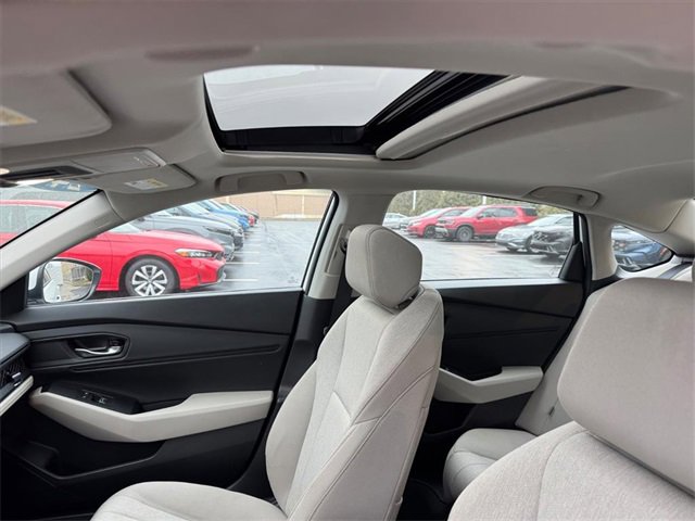 Certified 2024 Honda Accord EX image 15