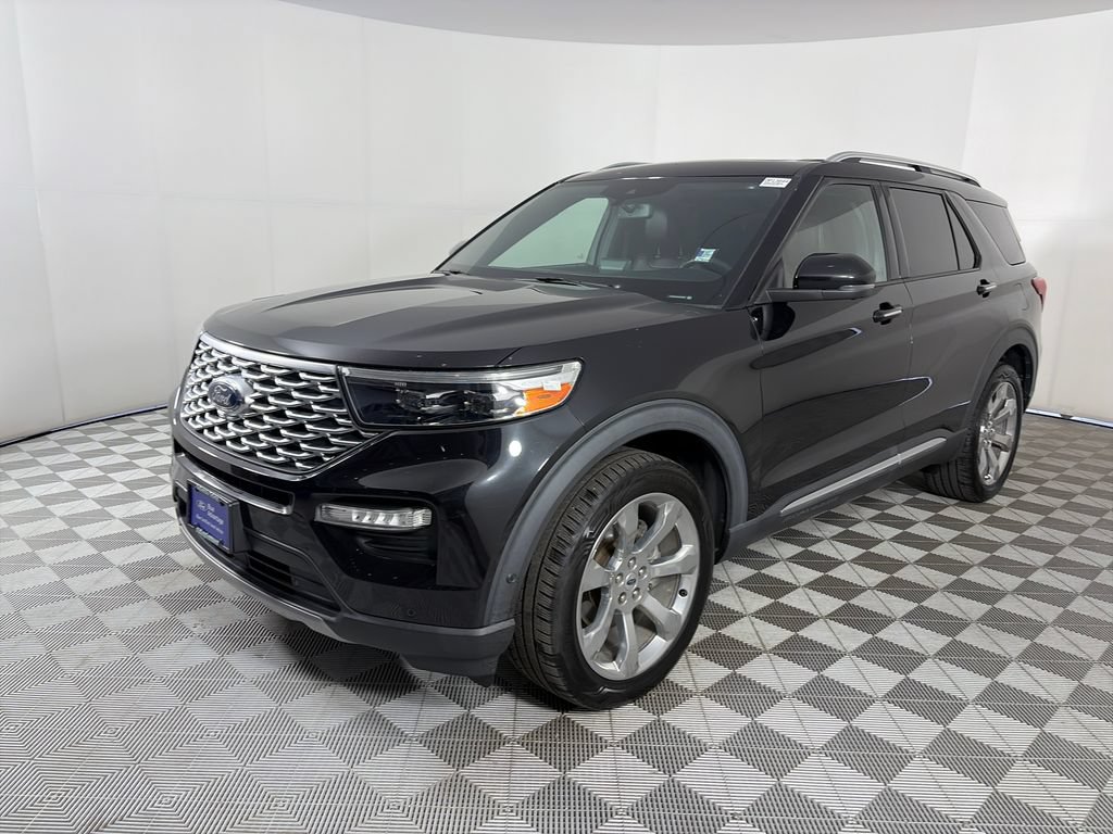 Certified 2020 Ford Explorer Platinum w/ Premium Technology Package AWD/4WD video 3