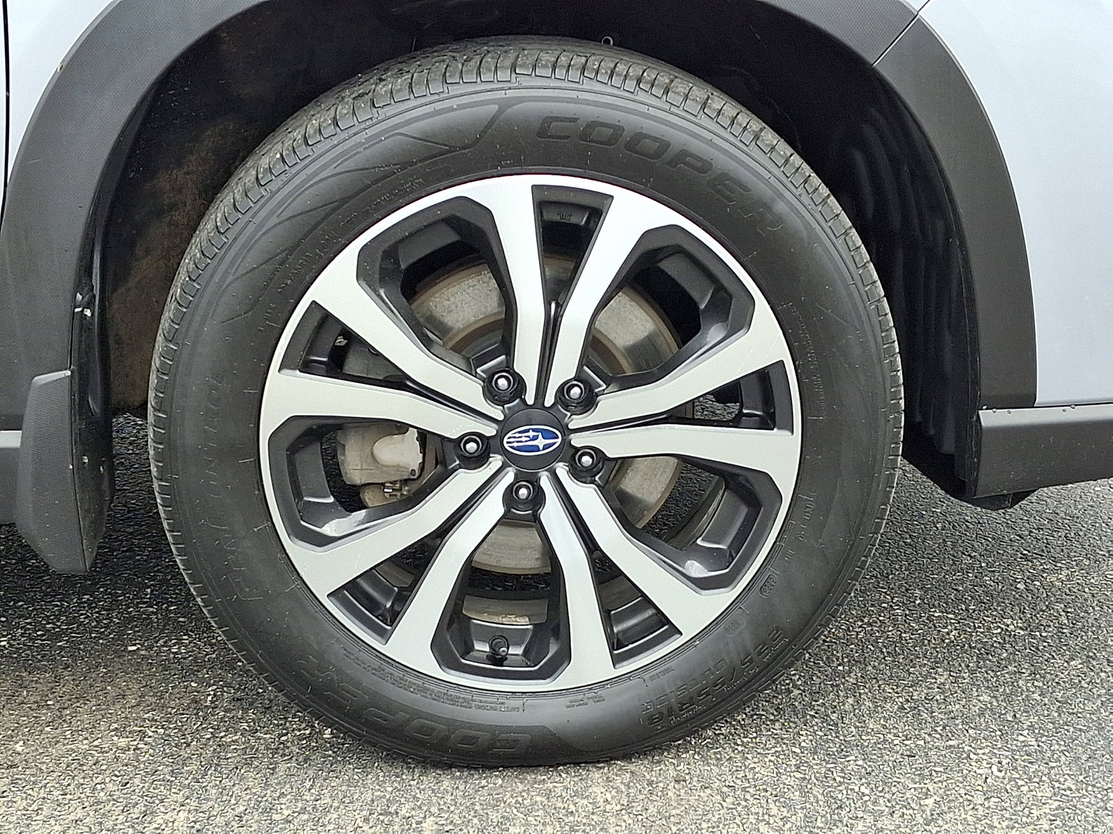 Used 2023 Subaru Forester Limited image 10