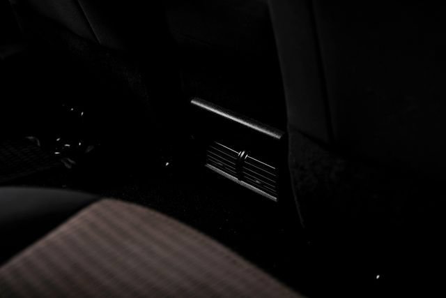 Used 2012 RAM 2500 ST w/ Chrome Appearance Group AWD/4WD image 34