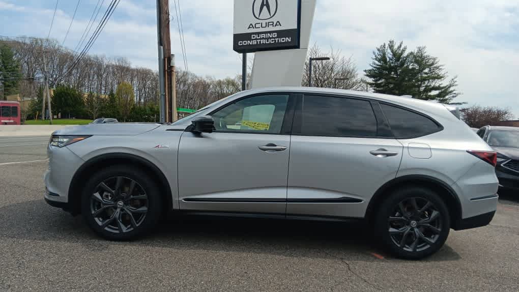 Used 2024 Acura MDX A-Spec AWD/4WD image 2