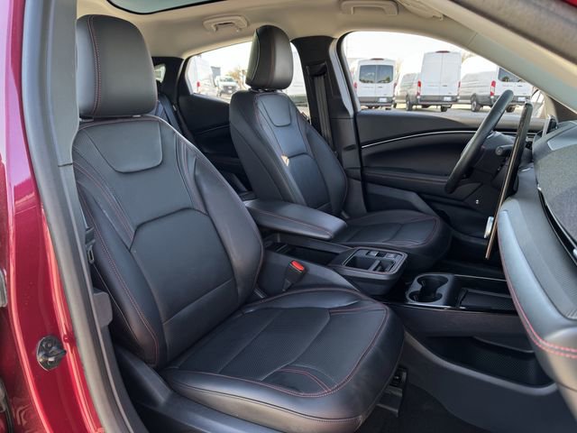 Used 2025 Ford Mustang Mach-E Premium w/ Sport Appearance Package image 29