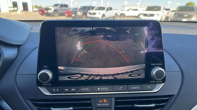 Used 2022 Nissan Altima 2.5 SV image 22