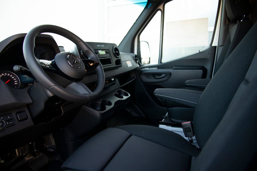 New 2026 Mercedes-Benz Sprinter 2500 image 12