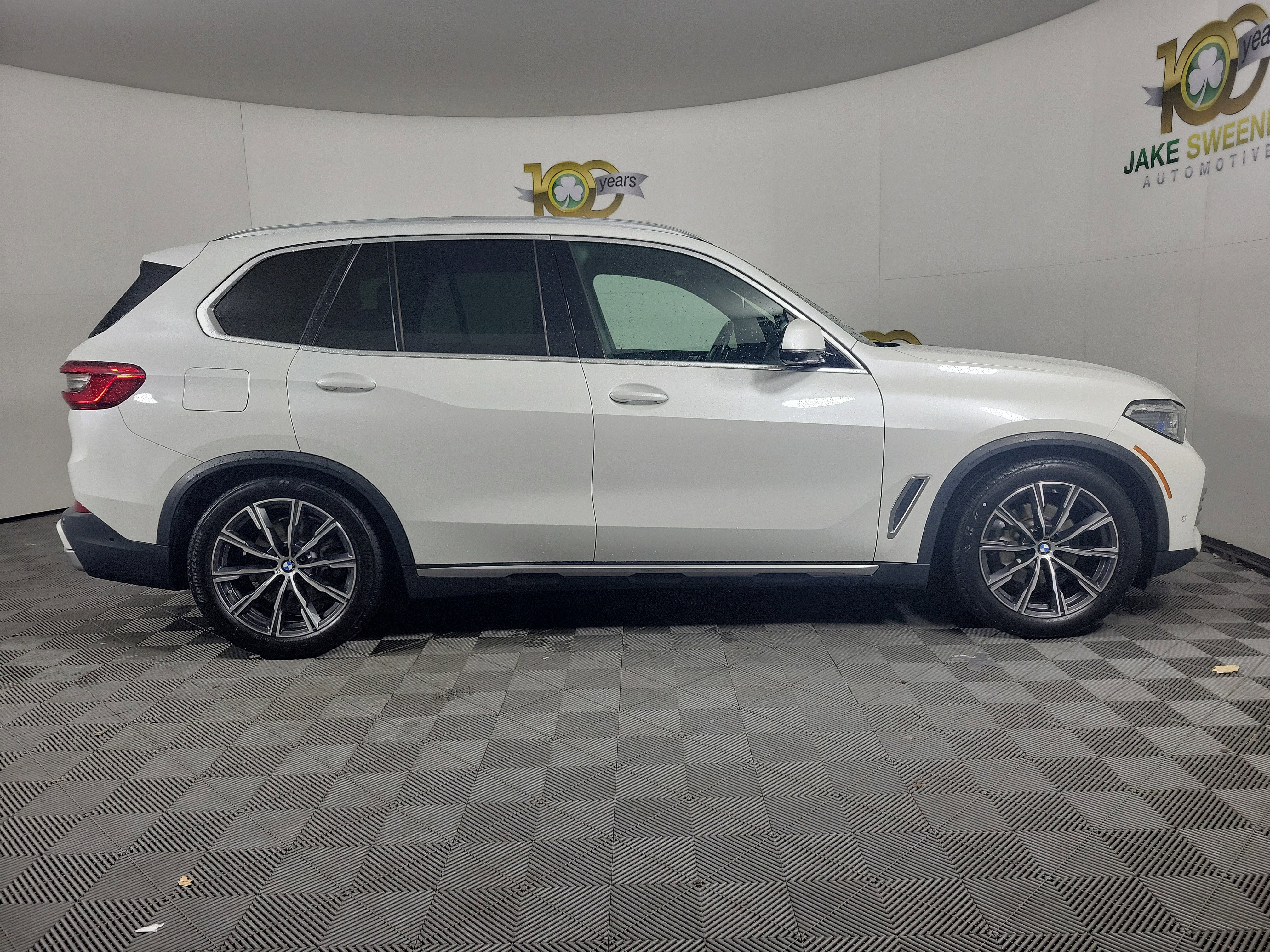 Used 2019 BMW X5 xDrive40i w/ Off-Road Package image 8