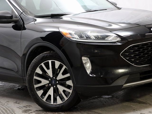 Used 2020 Ford Escape SEL image 3