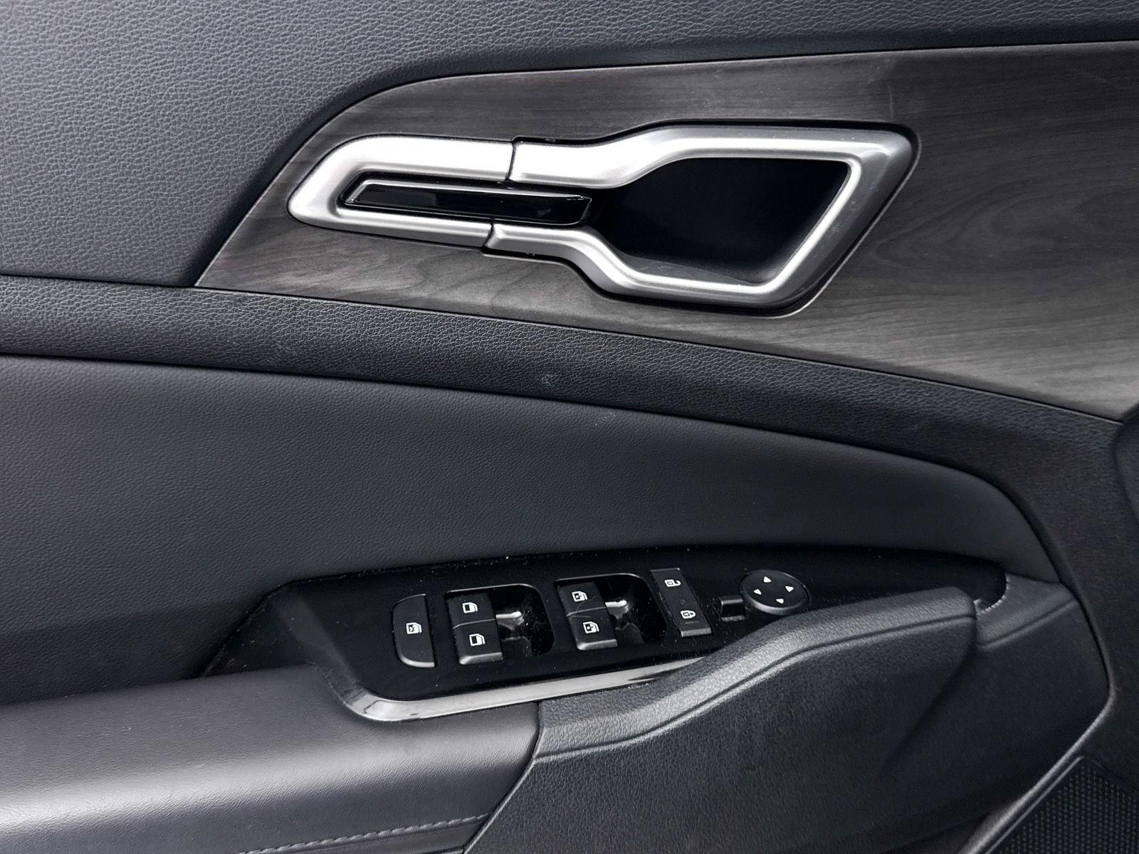 Used 2024 Kia Sportage X-Line w/ X-Line Premium Package image 28