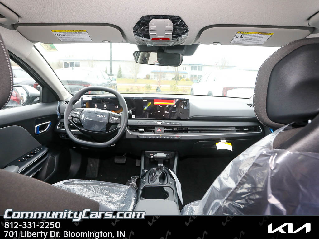 New 2025 Kia K4 LXS image 20