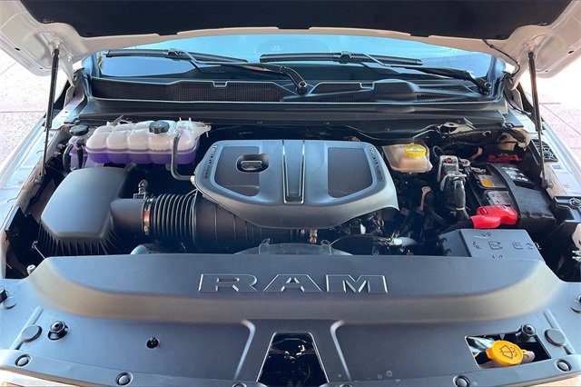 New 2026 RAM 1500 2WD Crew Cab image 9