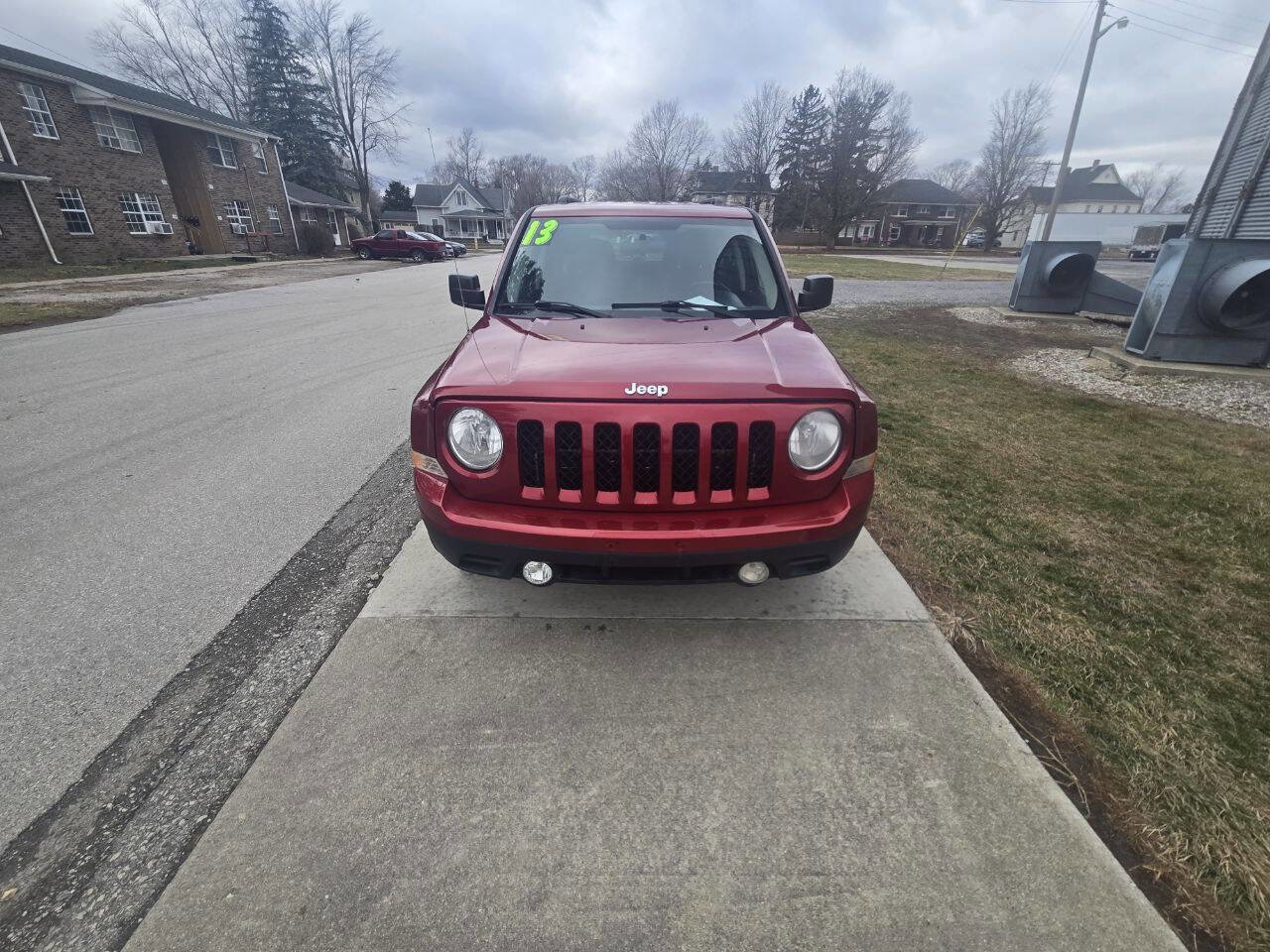 Used 2013 Jeep Patriot Latitude image 4