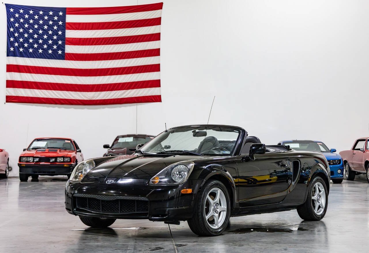 Used 2000 Toyota MR2 RWD image 1