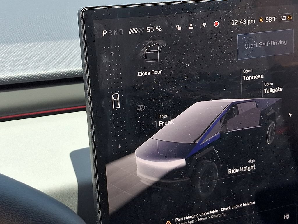 Used 2025 Tesla Cybertruck AWD Crew Cab image 15