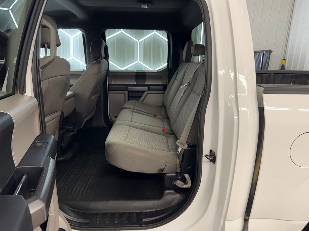 Used 2020 Ford F150 XLT image 25