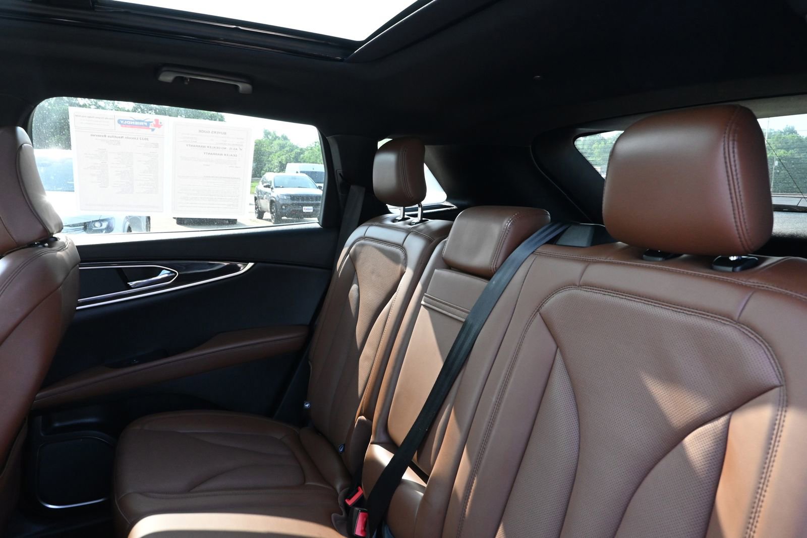 Used 2022 Lincoln Nautilus Reserve w/ Equipment Group 201A FWD image 26