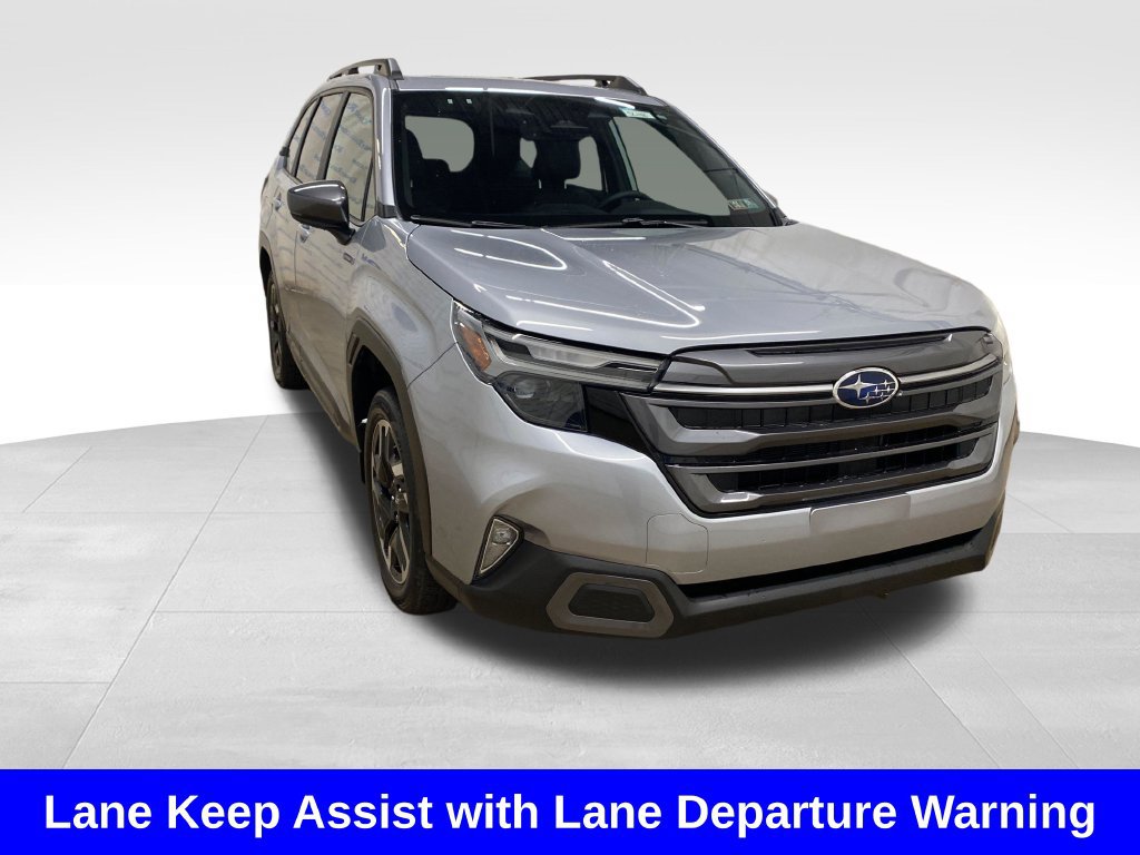 Used 2025 Subaru Forester Limited AWD/4WD image 7