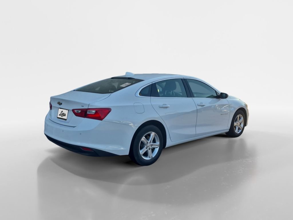 Used 2024 Chevrolet Malibu LT image 4