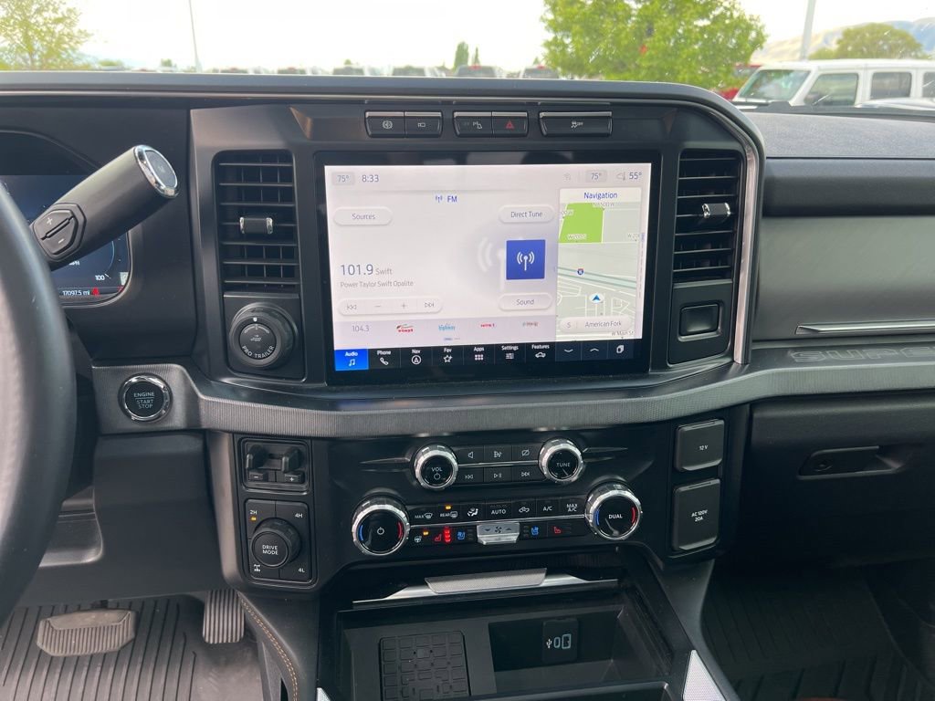 Used 2024 Ford F350 Platinum image 15