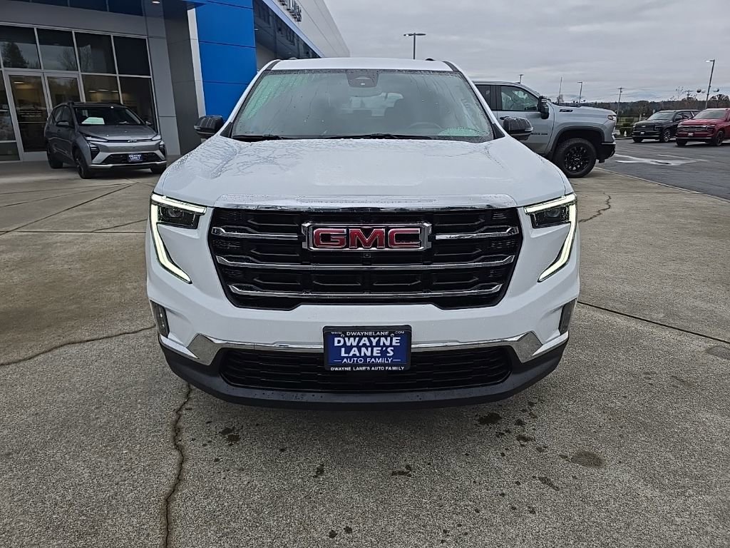 Used 2024 GMC Acadia Elevation image 9
