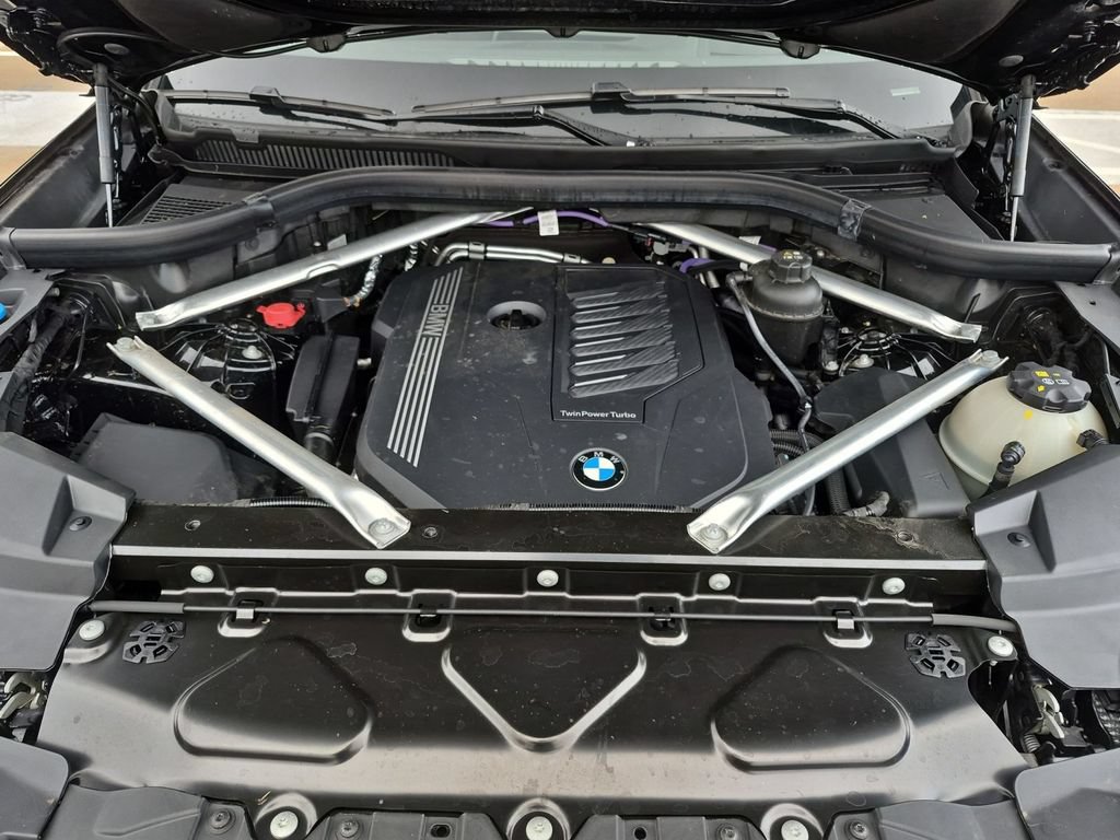 Used 2023 BMW X5 xDrive40i w/ Premium Package AWD/4WD image 24