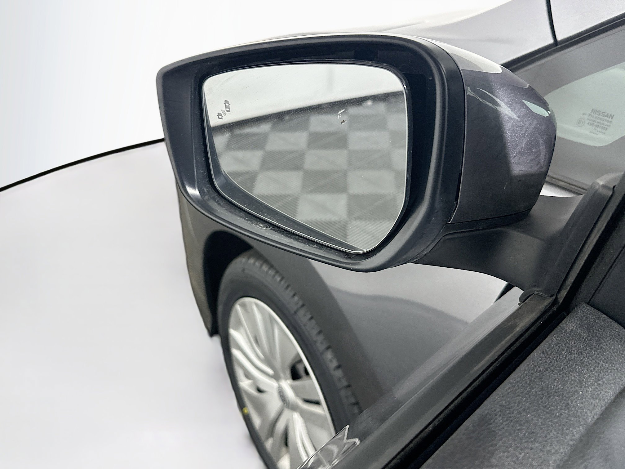Used 2024 Nissan Leaf S FWD image 16