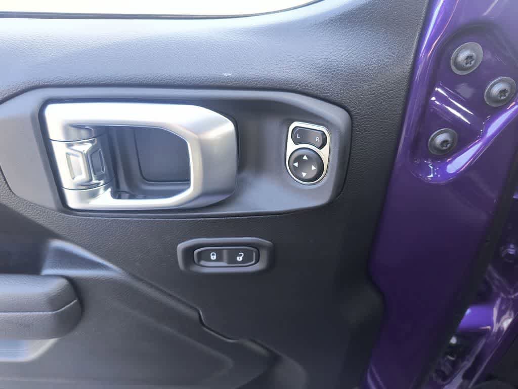 New 2026 Jeep Gladiator Sport AWD/4WD image 13