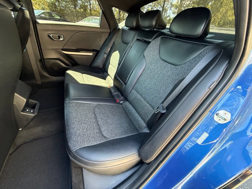 Used 2025 Kia K4 GT-Line FWD image 31