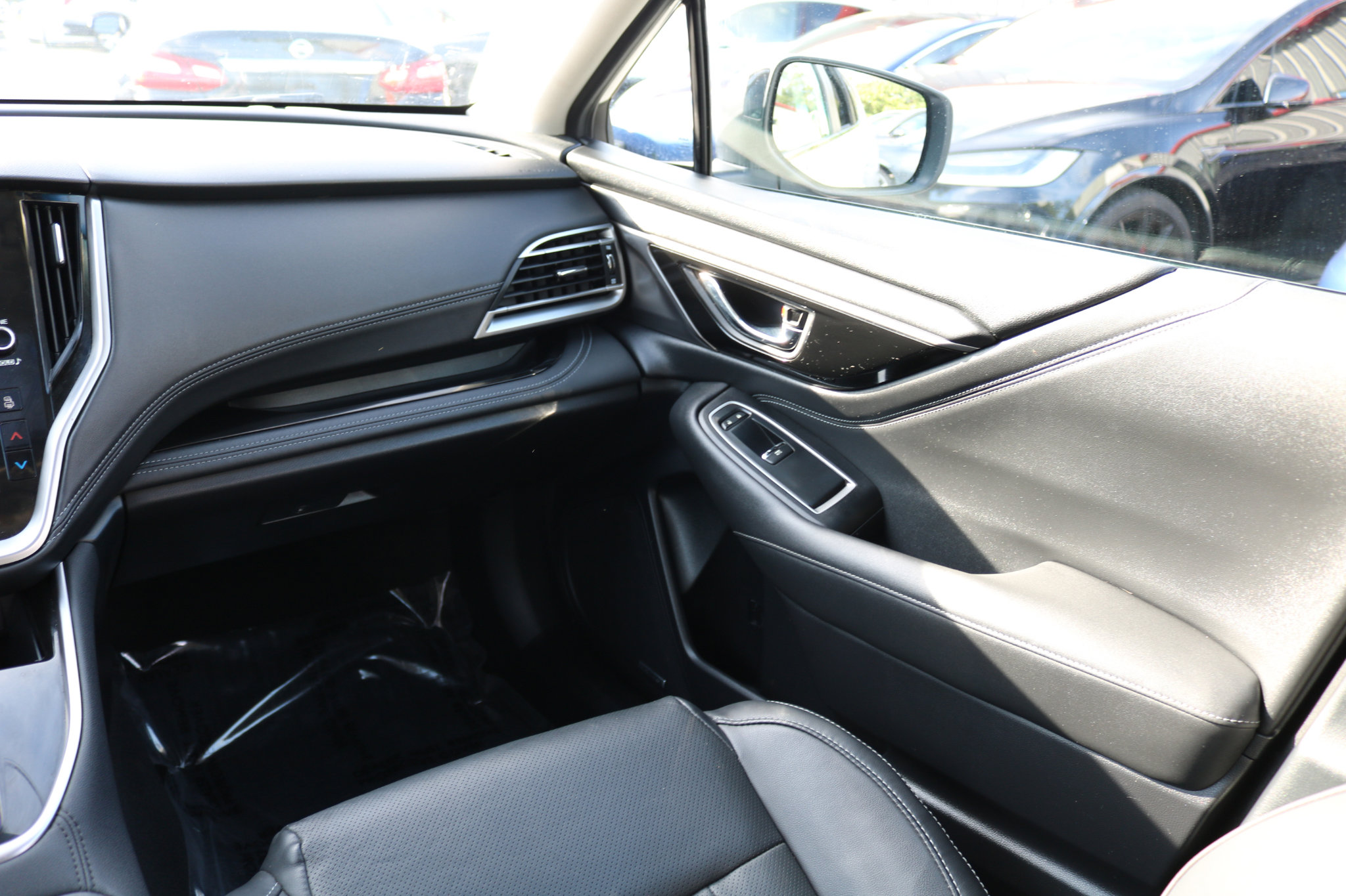 Used 2020 Subaru Outback Limited image 33